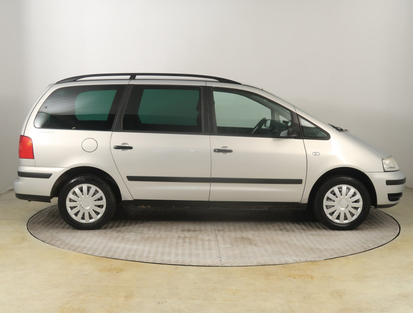 Volkswagen Sharan, 2002