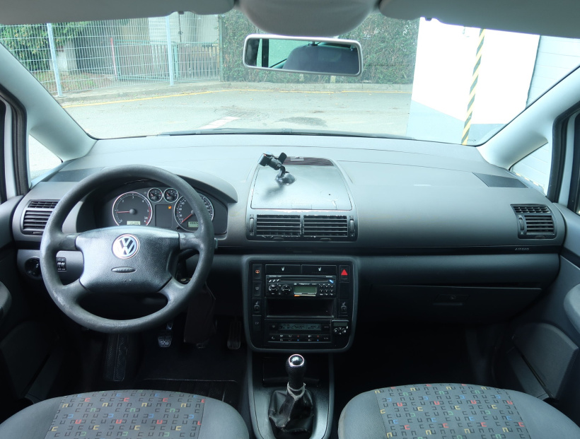 Volkswagen Sharan, 2002
