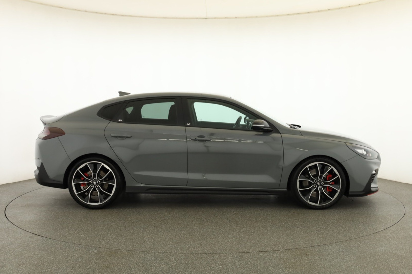 Hyundai i30 Fastback, 2019