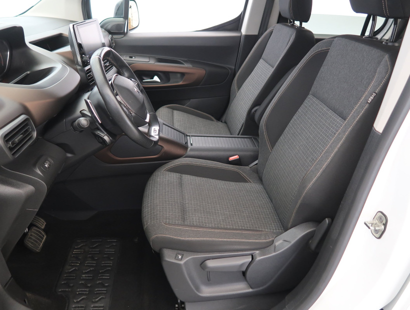 Peugeot Rifter, 2021