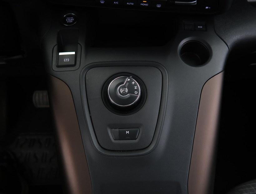 Peugeot Rifter, 2021