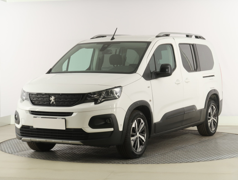 Peugeot Rifter, 2021
