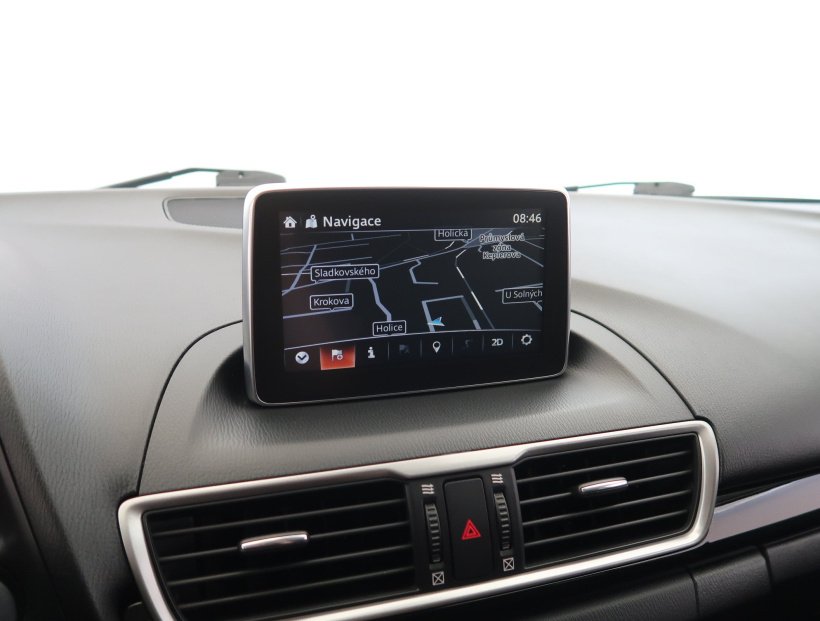 Mazda 3, 2016