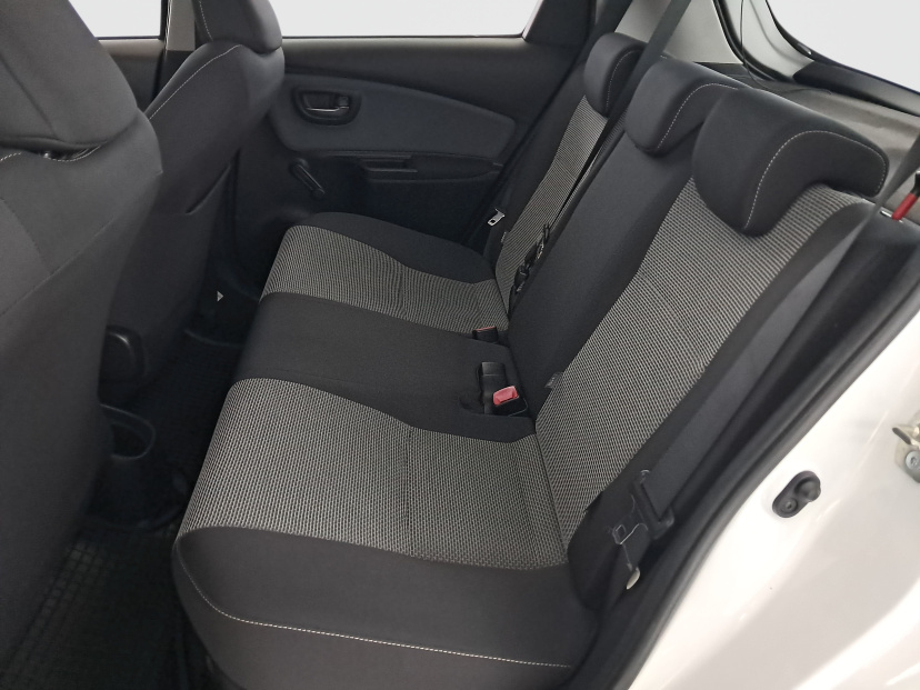 Toyota Yaris, 2015