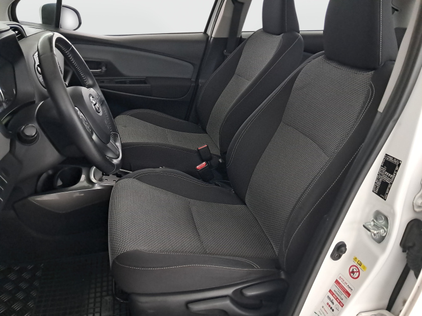 Toyota Yaris, 2015