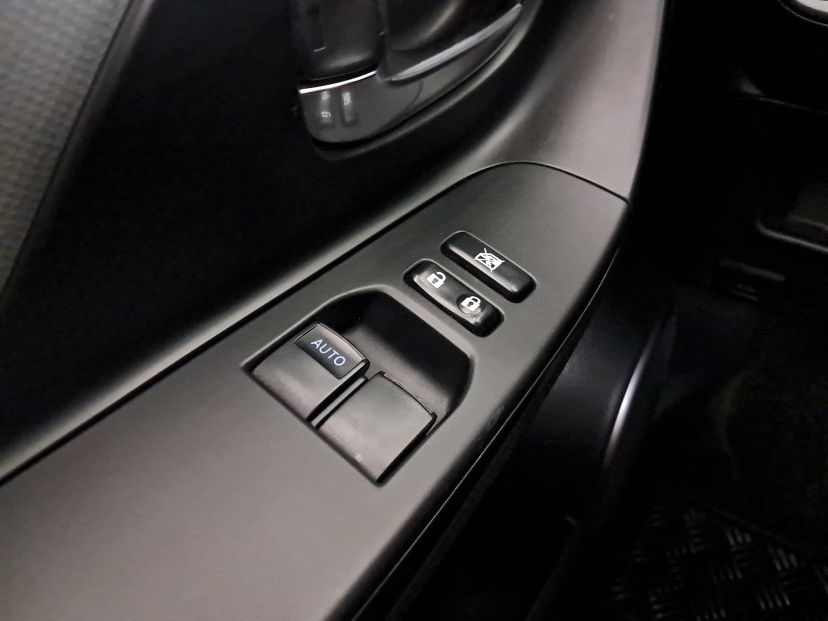 Toyota Yaris, 2015