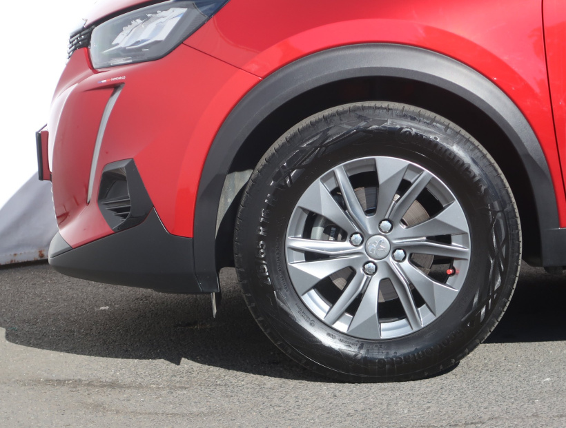 Peugeot 2008, 2020