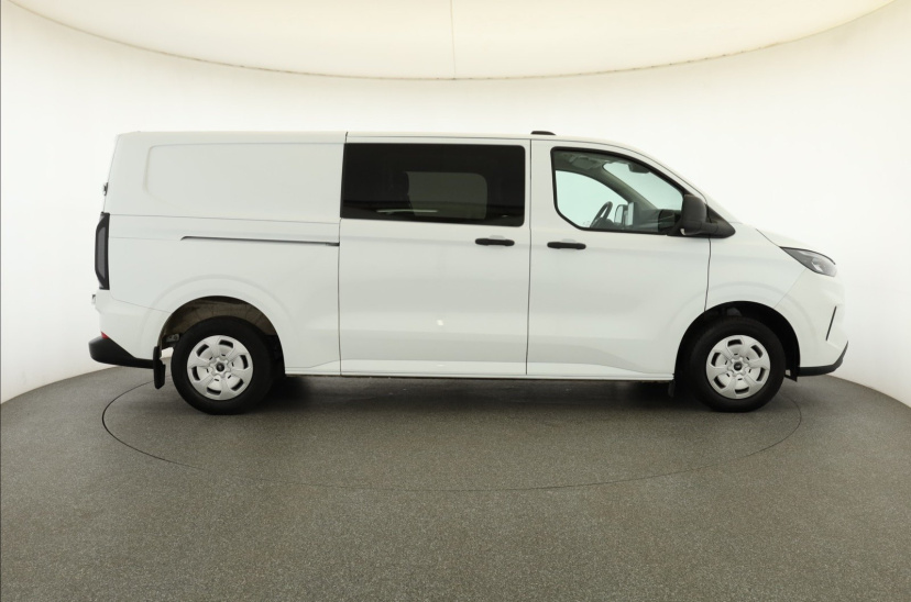 Ford Transit Custom, 2025