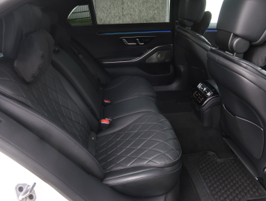 Mercedes-Benz S - 2021
