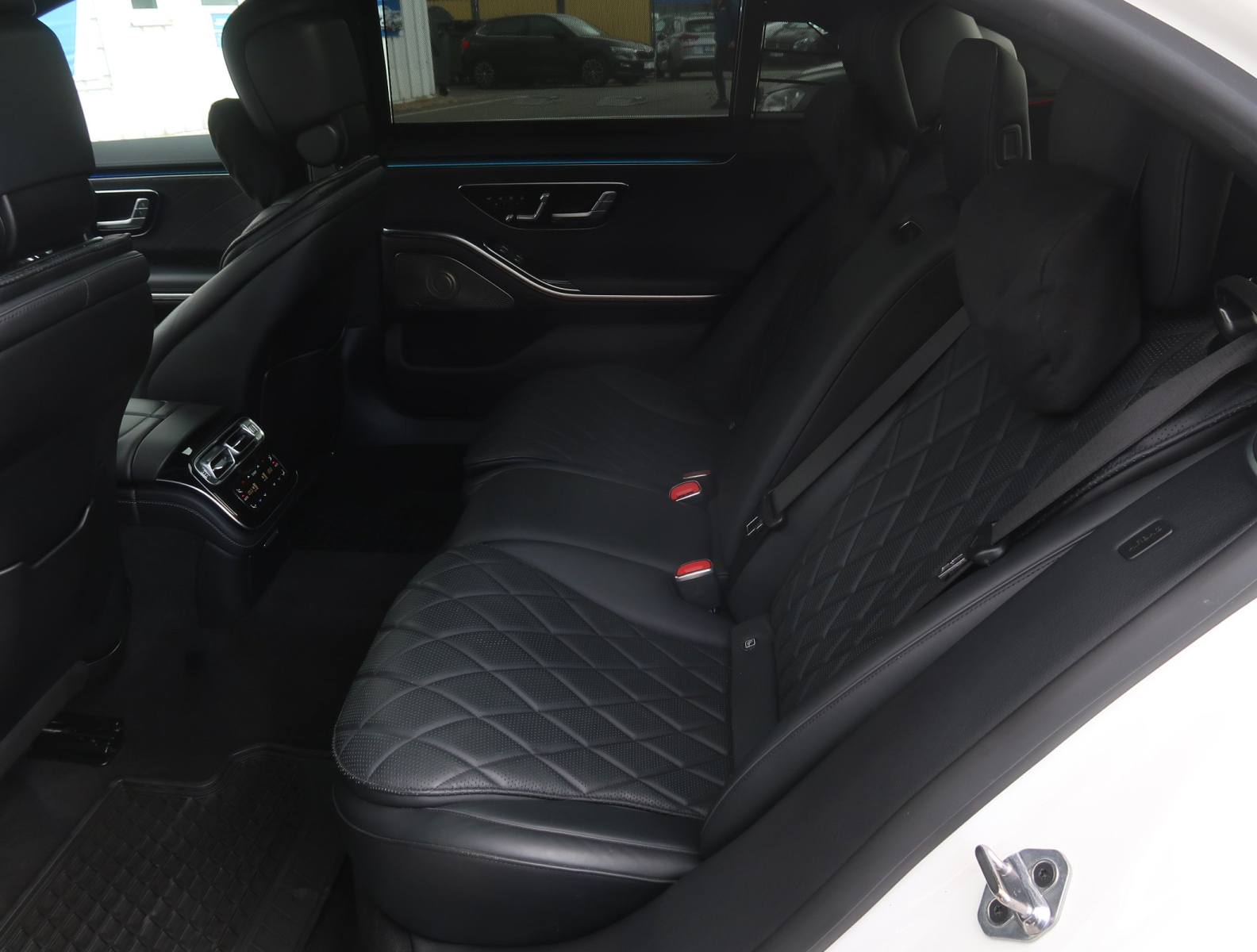 Mercedes-Benz S - 2021