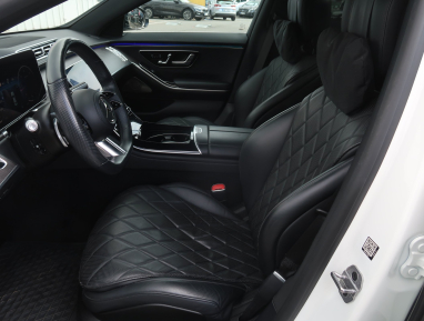 Mercedes-Benz S - 2021