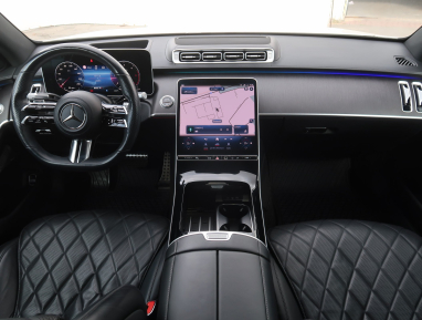 Mercedes-Benz S - 2021