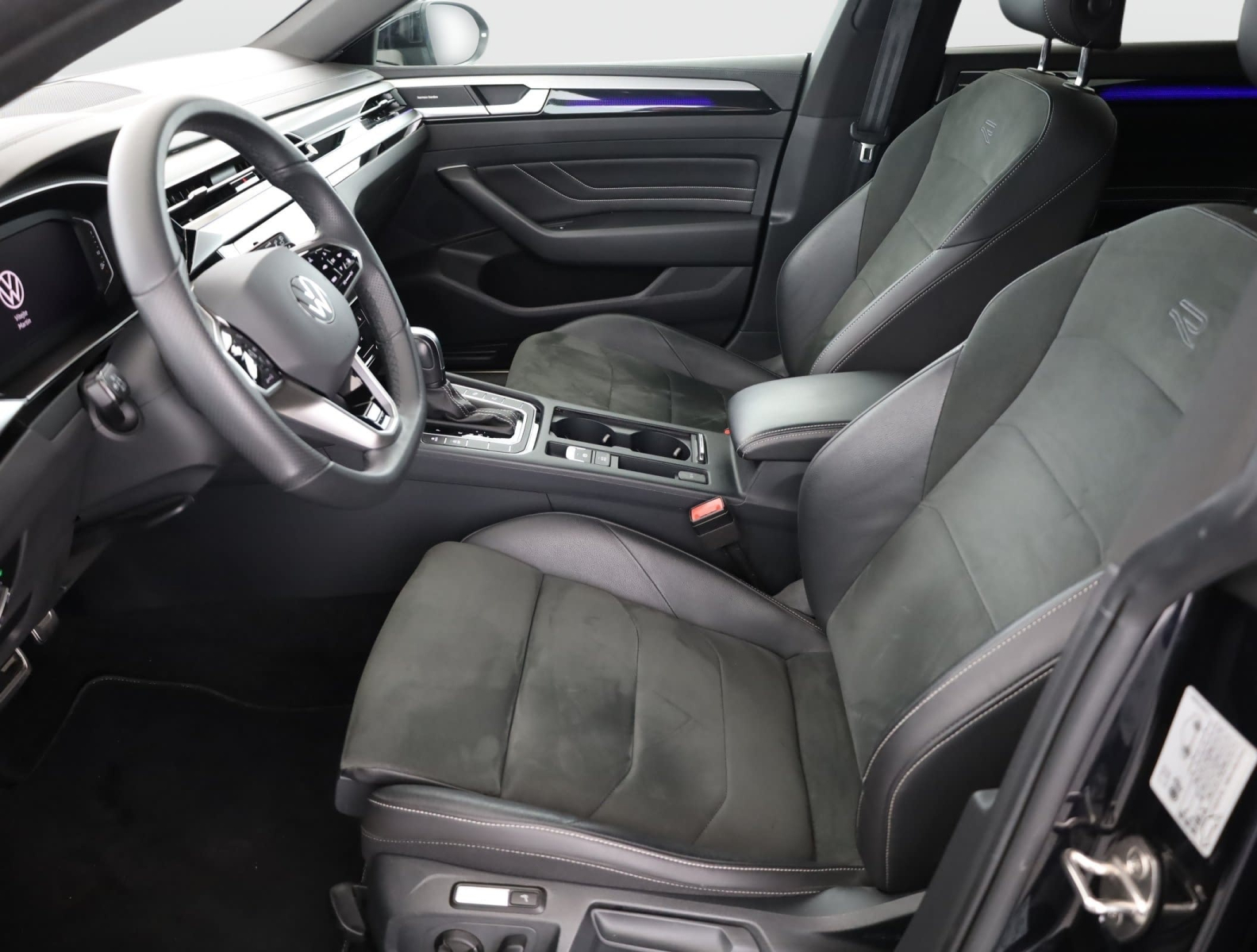 Volkswagen Arteon - 2022