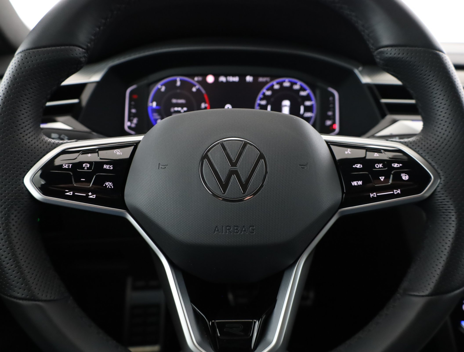 Volkswagen Arteon - 2022