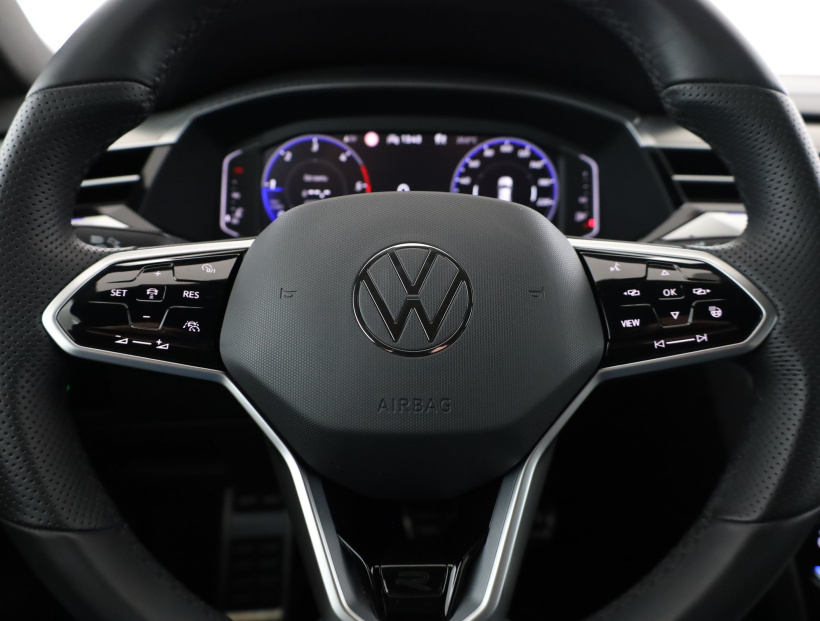 Volkswagen Arteon, 2022