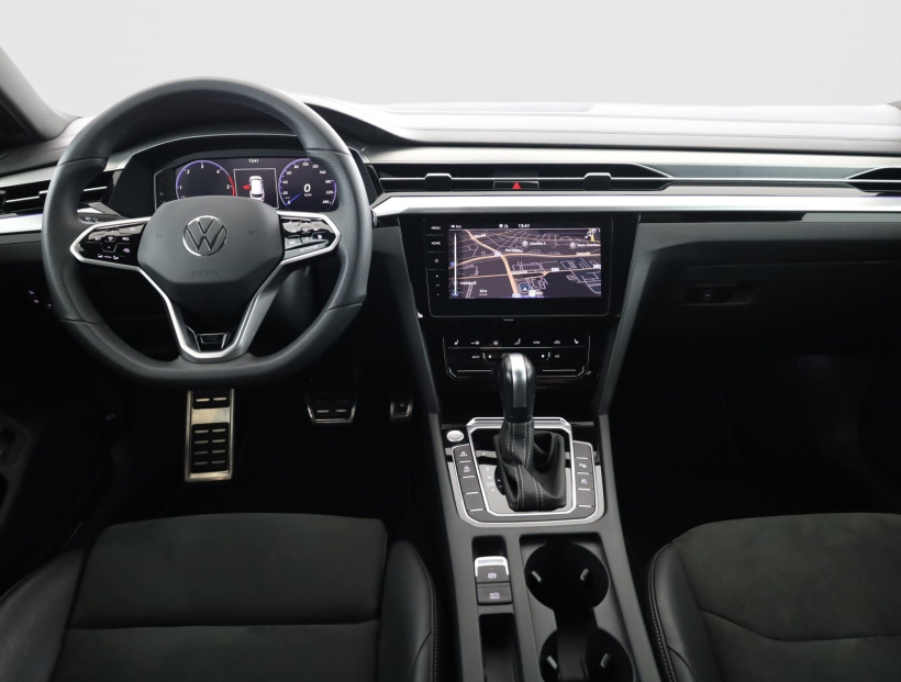 Volkswagen Arteon, 2022