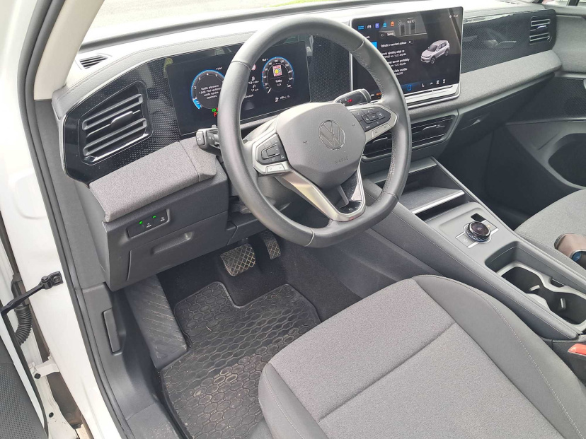 Volkswagen Tiguan, 2024
