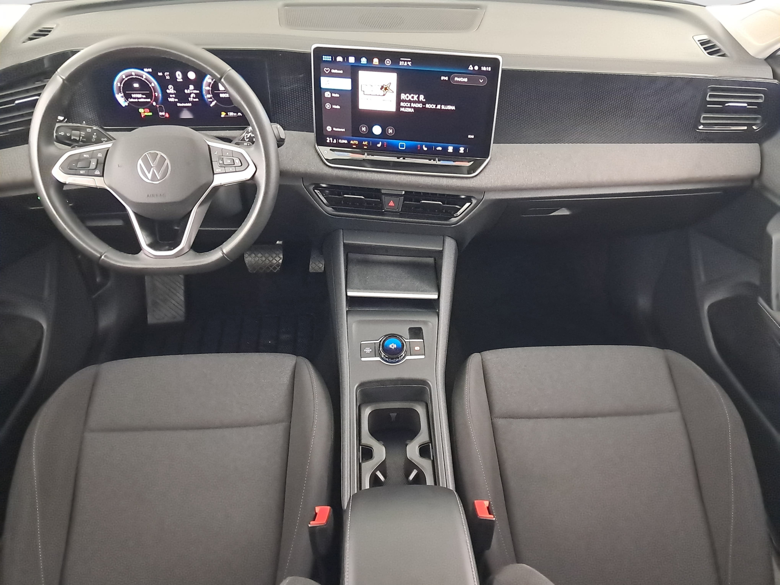 Volkswagen Tiguan - 2024