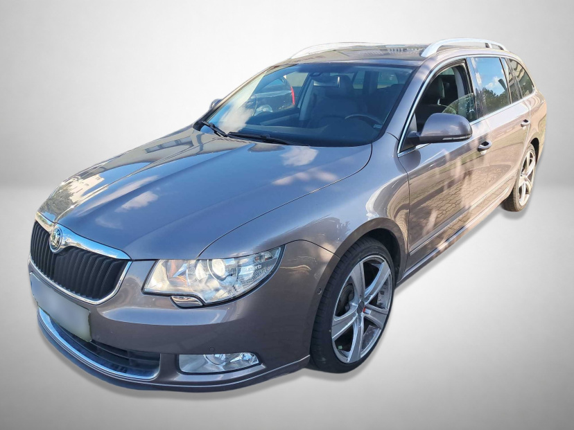 Škoda Superb, 2010