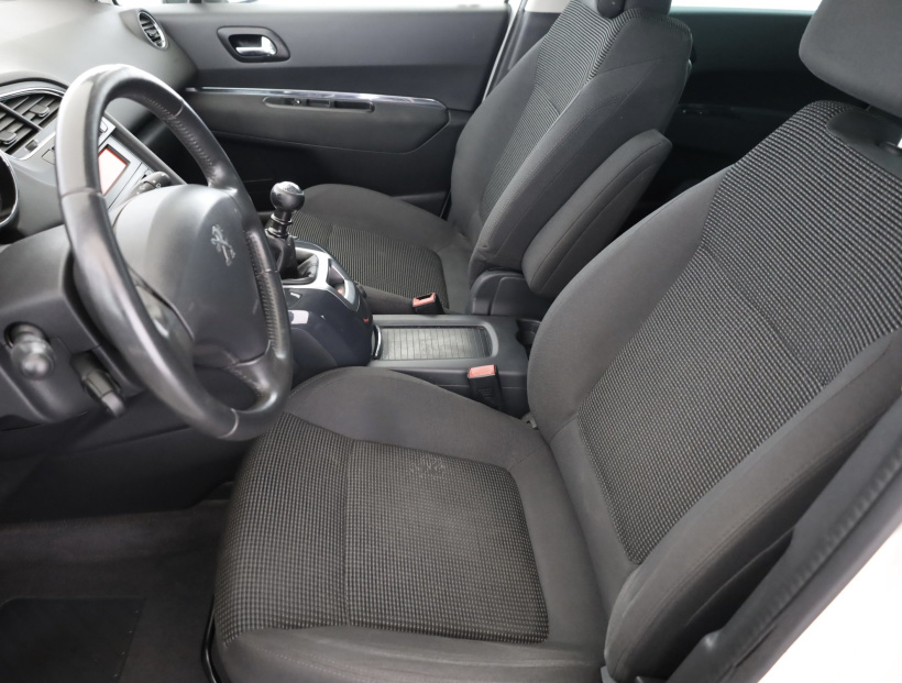 Peugeot 5008, 2014