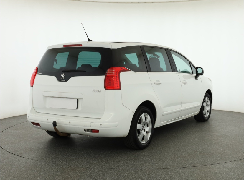 Peugeot 5008, 2014