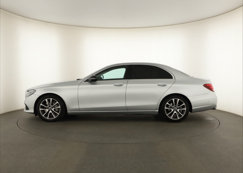 Mercedes-Benz E, 2019