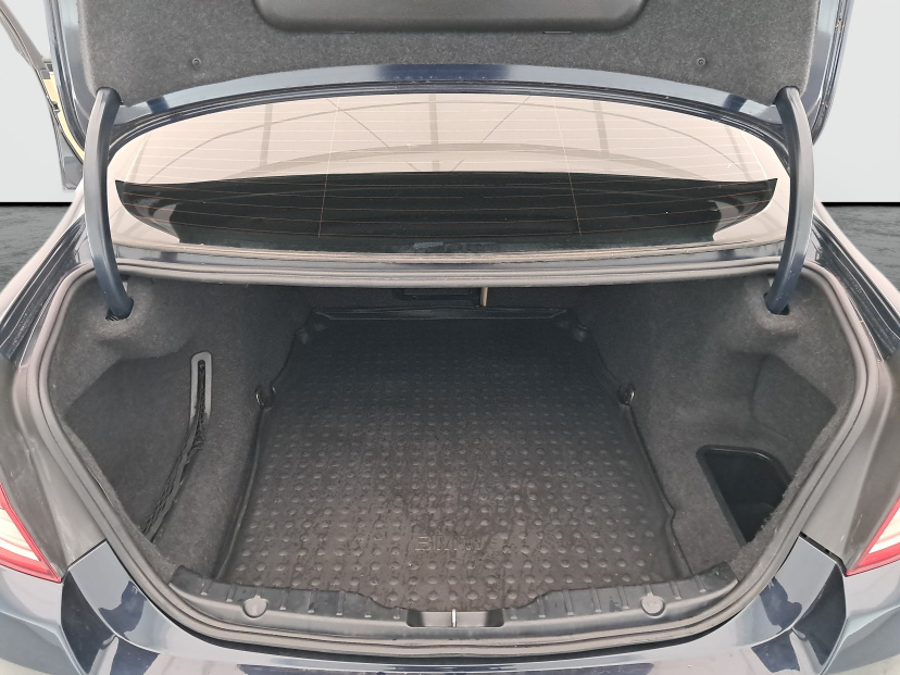 BMW 5, 2011