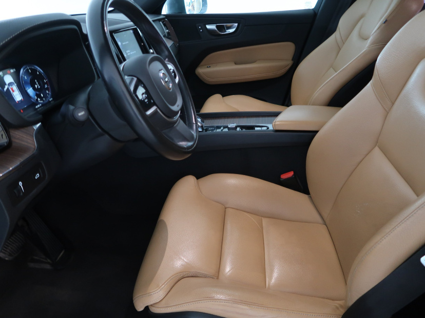 Volvo XC60, 2019