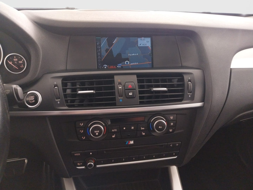 BMW X3, 2011