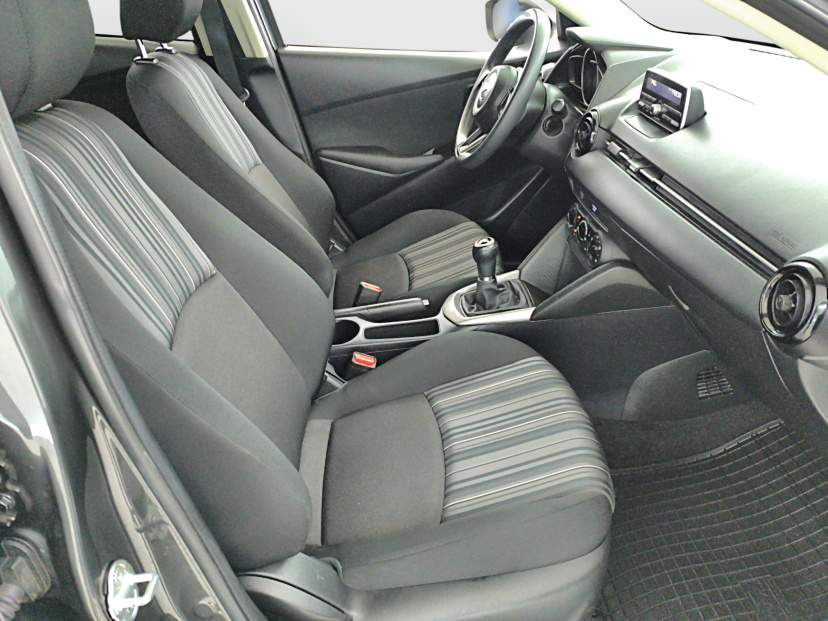 Mazda 2, 2019