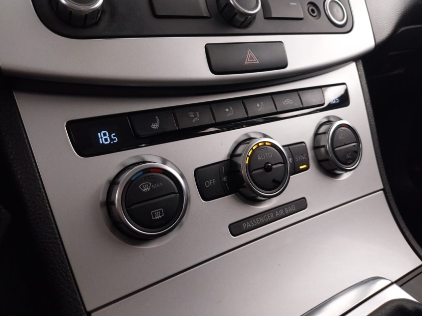 Volkswagen Passat, 2011