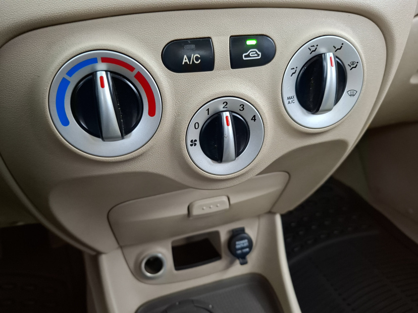 Hyundai Accent, 2006
