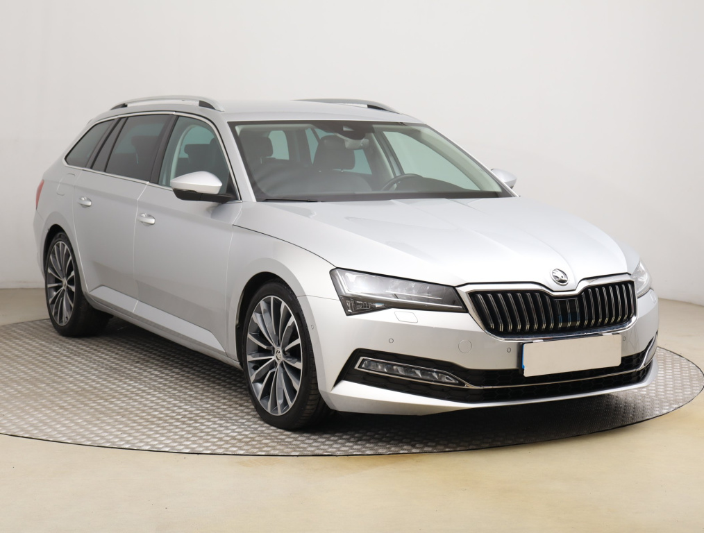Škoda Superb, 2021