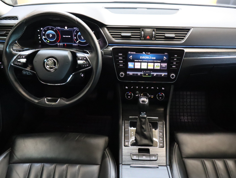 Škoda Superb, 2021