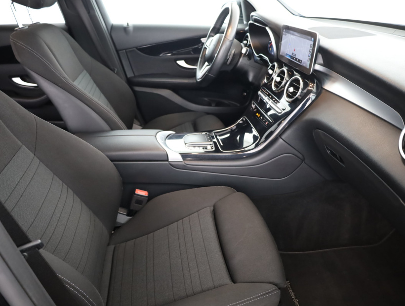 Mercedes-Benz GLC, 2022
