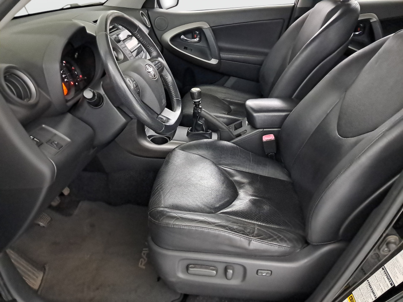 Toyota RAV 4, 2010