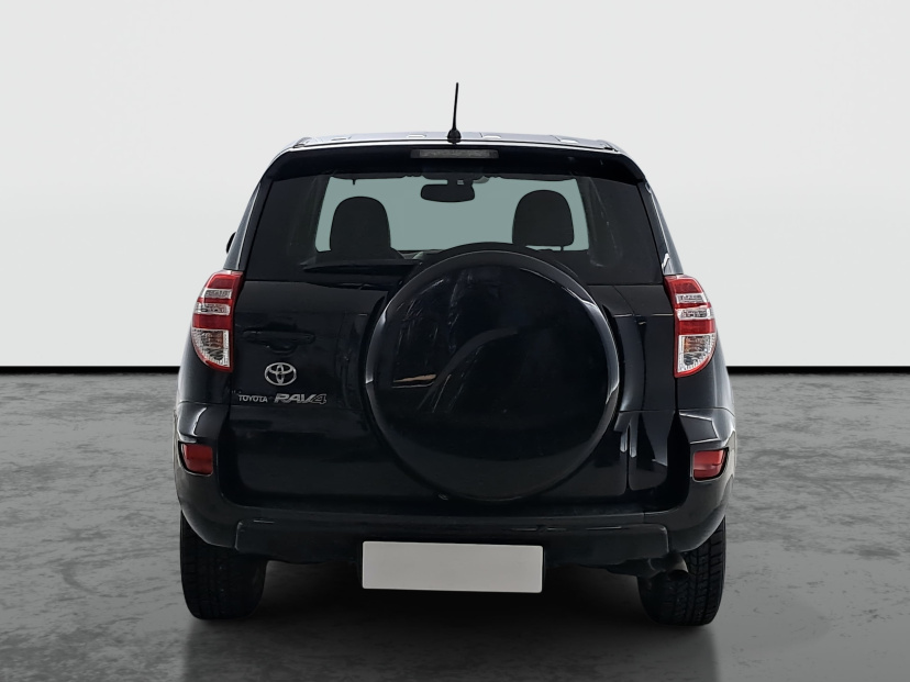 Toyota RAV 4, 2010