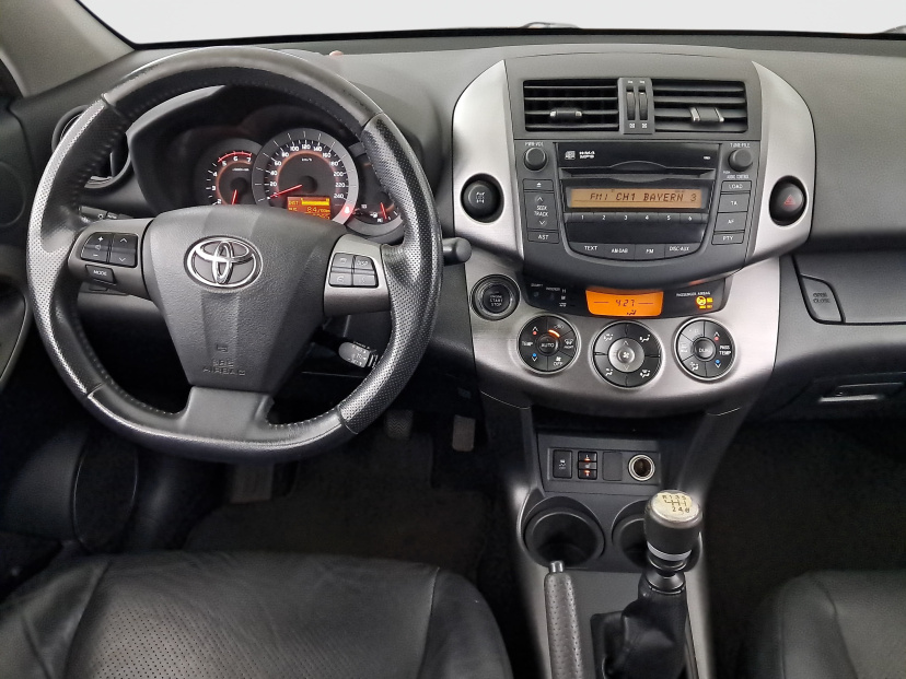Toyota RAV 4, 2010