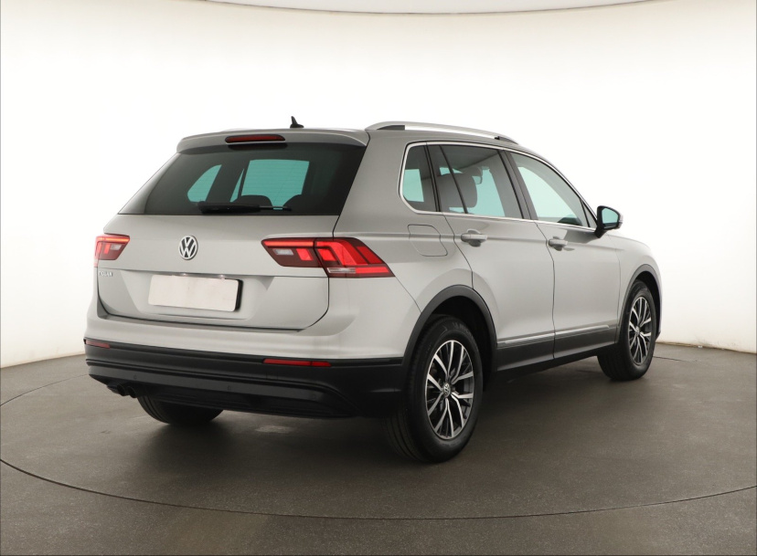 Volkswagen Tiguan, 2018