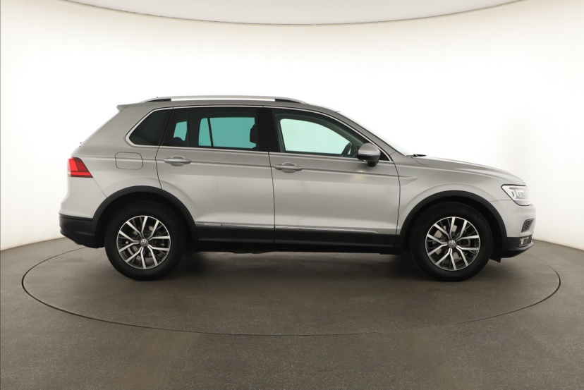 Volkswagen Tiguan, 2018