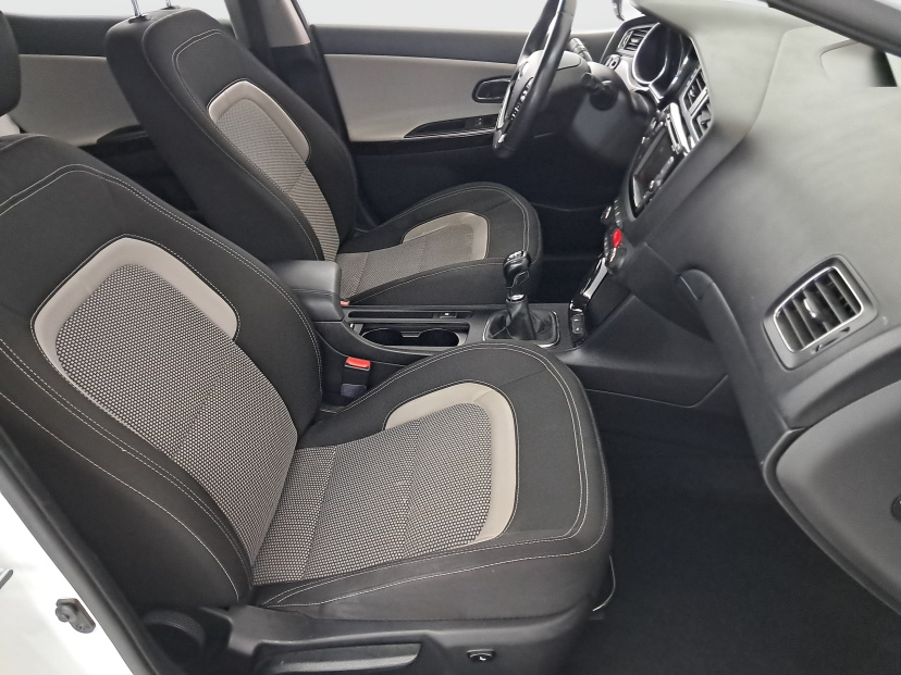 Kia Ceed, 2013