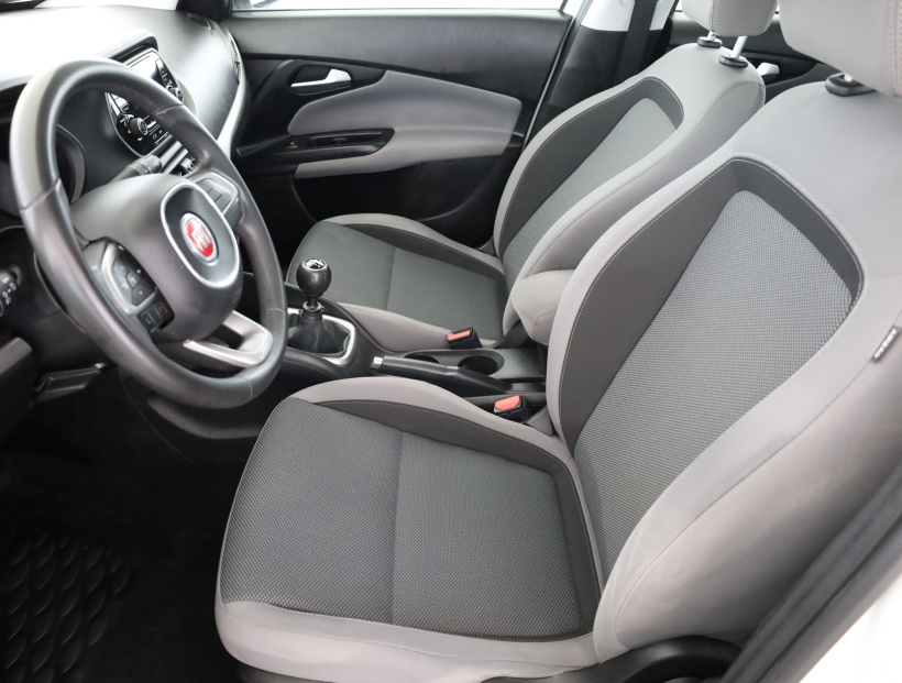 Fiat Tipo, 2016