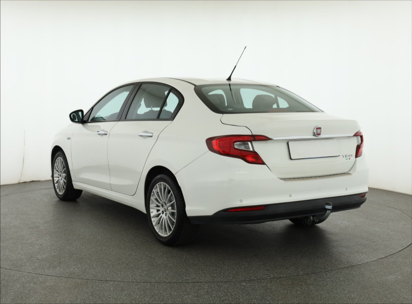 Fiat Tipo, 2016