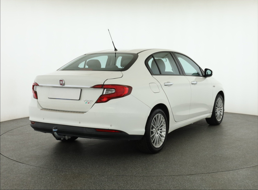 Fiat Tipo, 2016