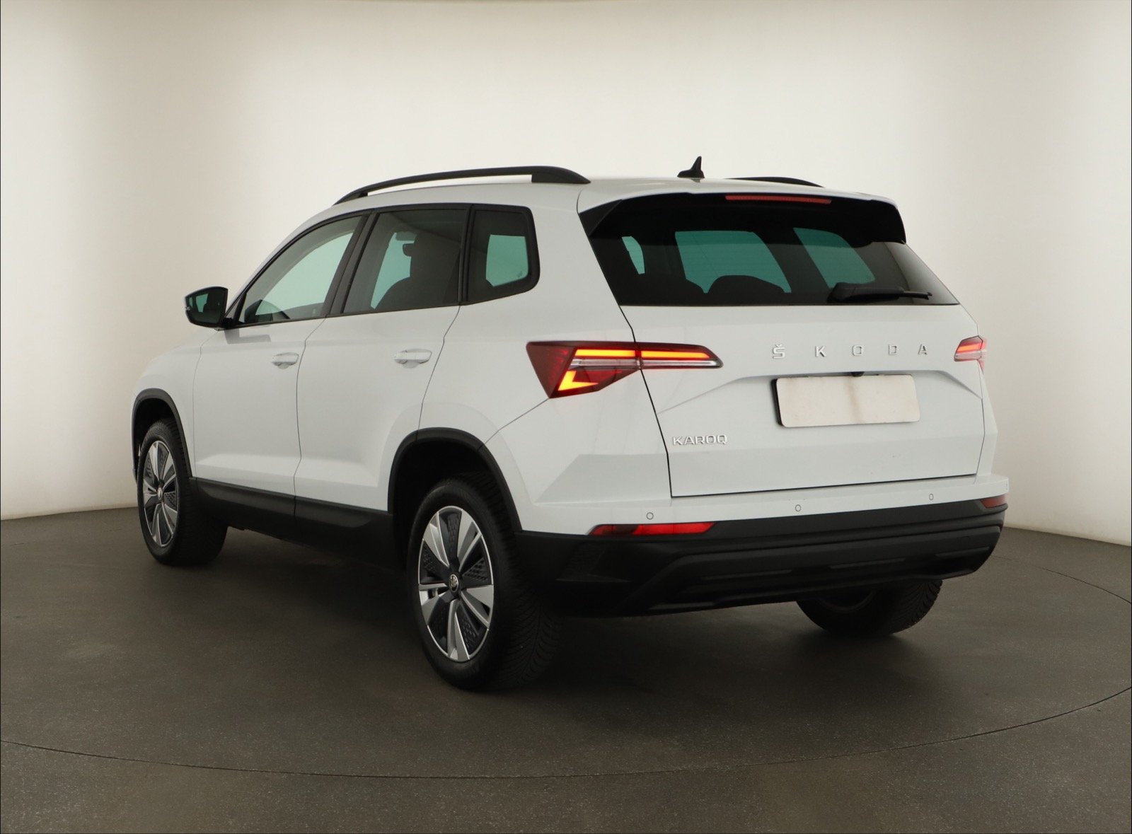 Škoda Karoq - 2023