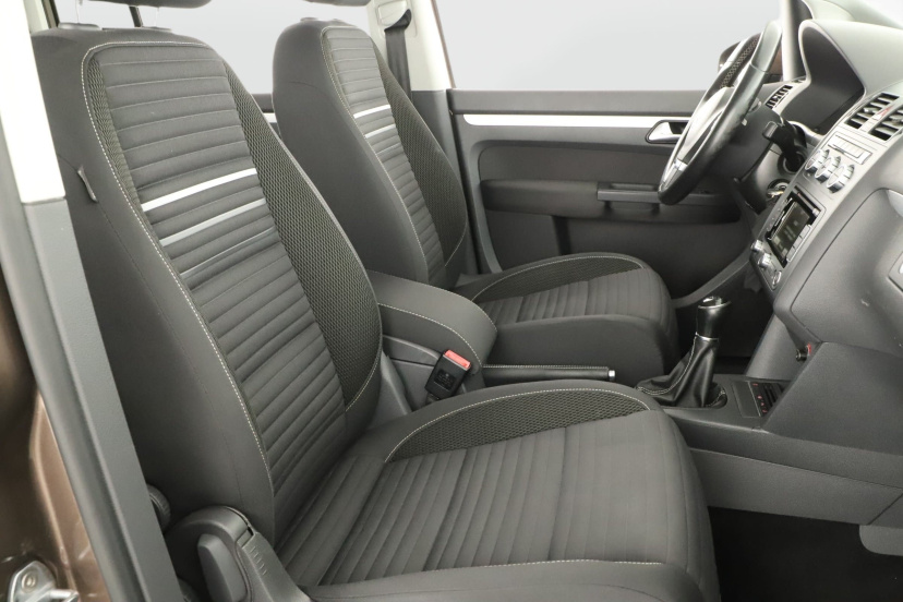 Volkswagen Touran, 2015
