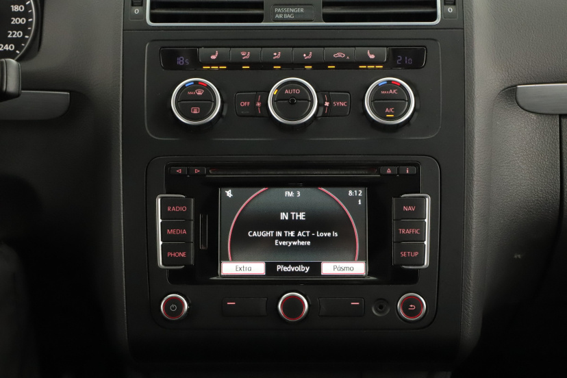 Volkswagen Touran, 2015