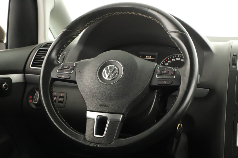 Volkswagen Touran, 2015