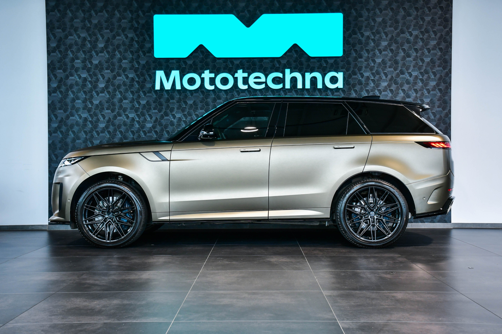 Land Rover Range Rover Sport - 2024