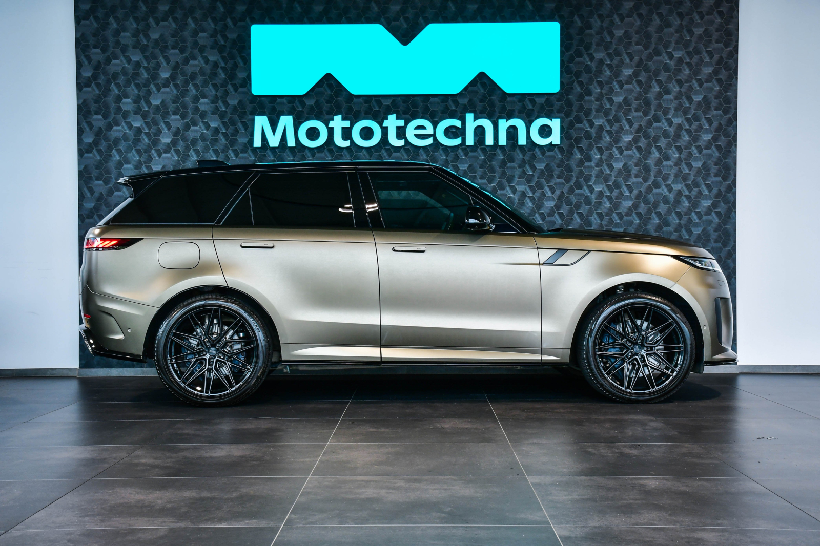 Land Rover Range Rover Sport - 2024